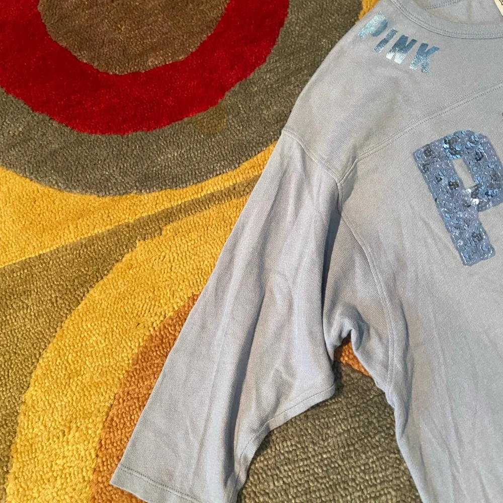 Victoria’s Secret PINK Blue Sequin Love Bling Graphic Tunic Top 3/4 Sleeves XS